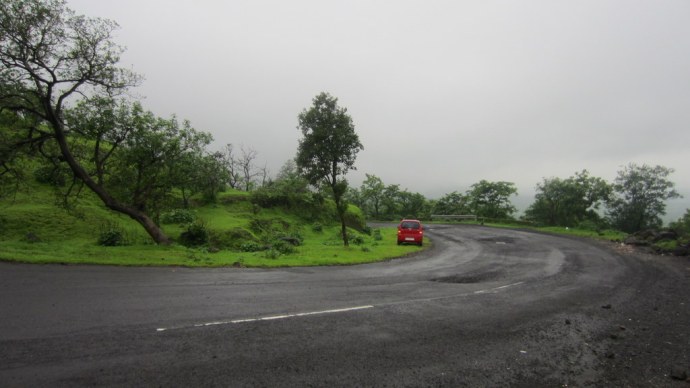 Malshej Ghat Location from where the huge falls could be seen