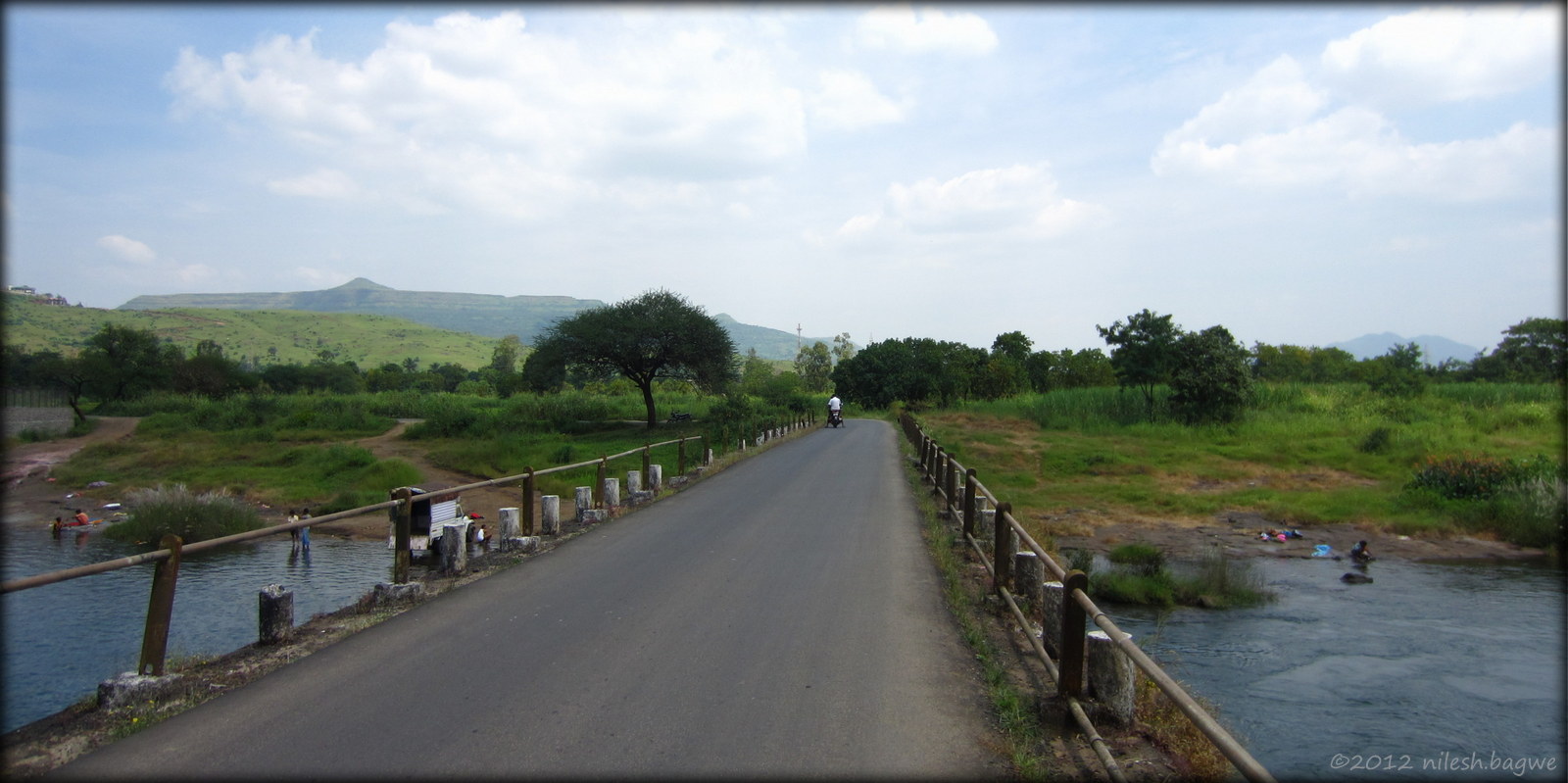 Pawana and Mulshi Lake A bridge between Pawana and Tikona